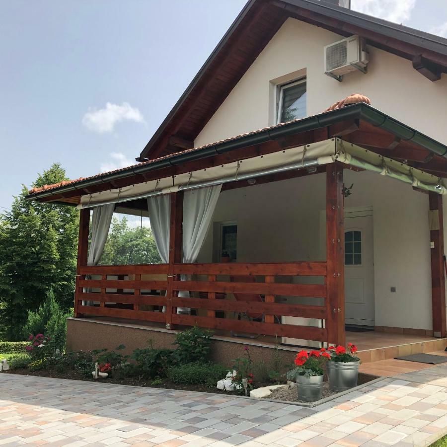 D.I.M. Holiday House Selište Drežničko Exterior foto